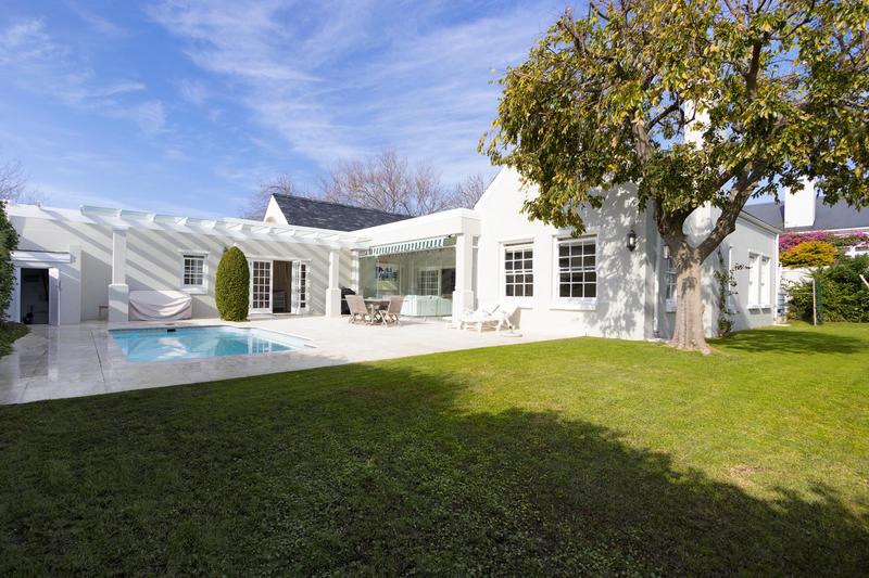 To Let 3 Bedroom Property for Rent in Steenberg Estate Western Cape